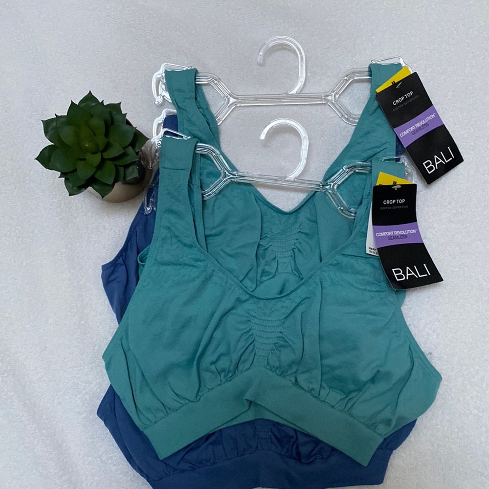 COPY - Bali Comfort Top Seamless Bras . Size M 2 ( set of 2 )